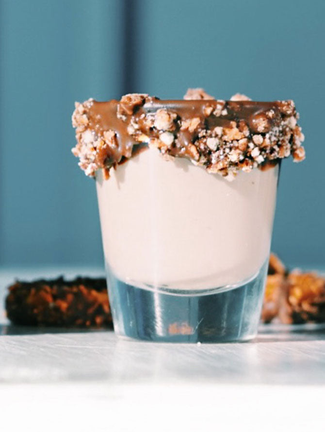 Ballotin Chocolate Covered Pretzel Shot Ballotin Whiskey